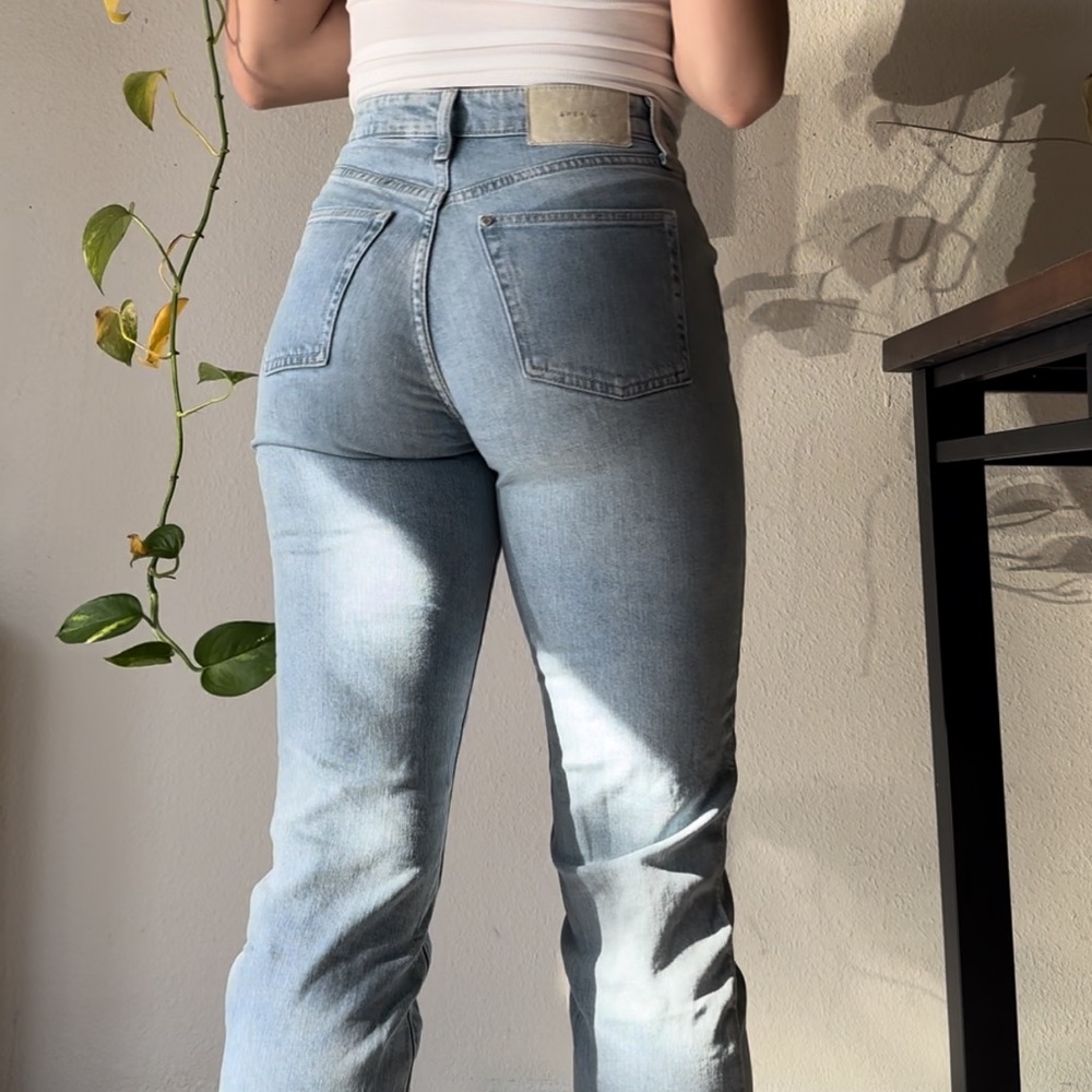 Ultra High Waist Mom Jeans